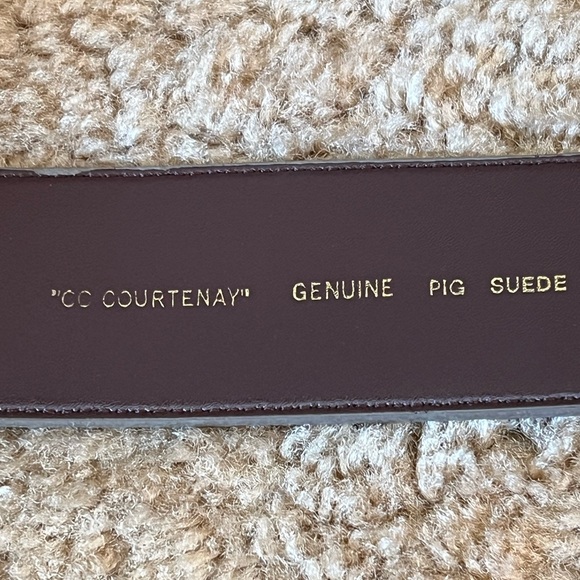 Courtenay Genuine Pig Suede Belt - Picture 2 of 9